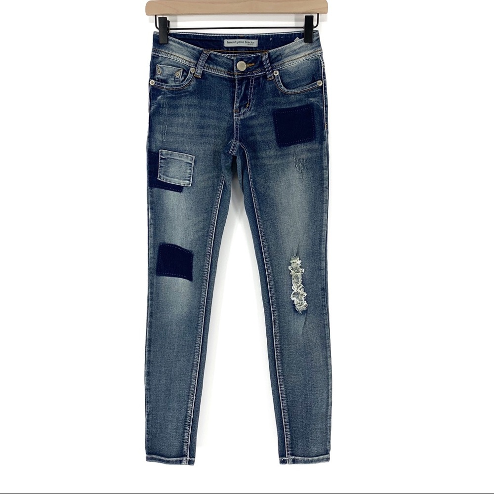 Twentyone Black‎ by Rue21 Low Rise Jegging Flex